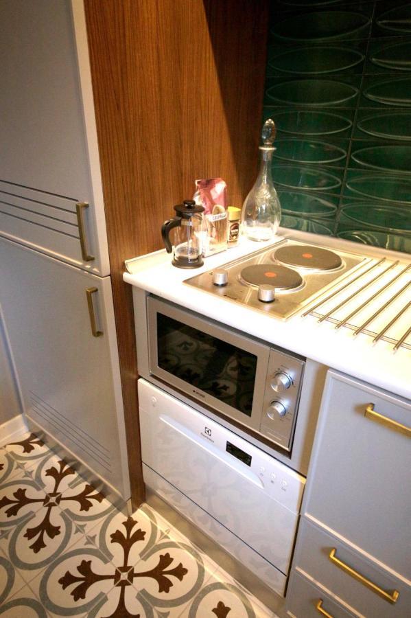 Superior Refurbished Flat In The Heart Of Istanbul Apartment Exterior foto